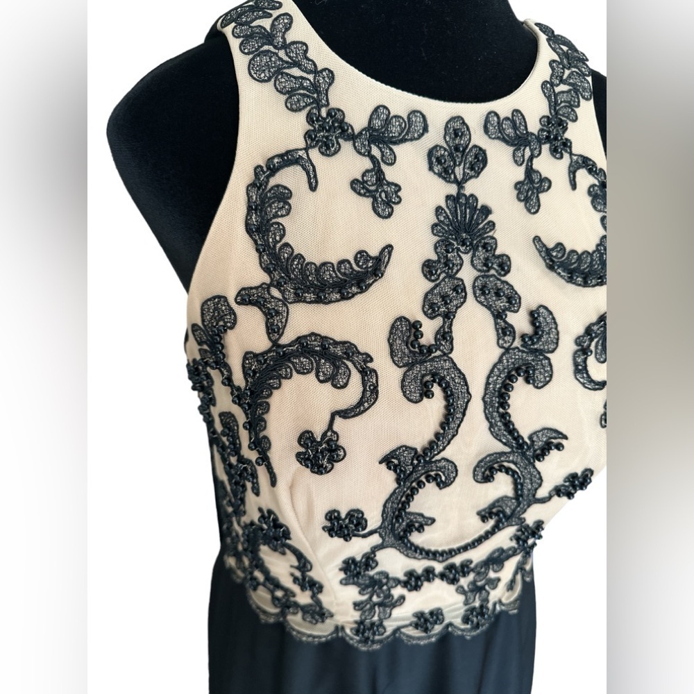 Jackie Jon NY Formal Beaded Dress Black Nude Chiffon A Line Sleeveless Size 8 - Picture 2 of 7